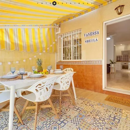 بيت للعطل Casa Torre Y Sol With Big Terrace & Swimming Pool تورّيفيِخا