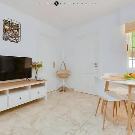 Casa Torre Y Sol With Big Terrace & Swimming Pool * تورّيفيِخا